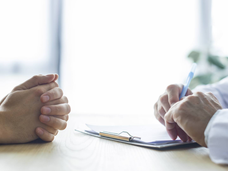 Psichoterapeuto konsultacijos, medikamentinis ar mišrus gydymas