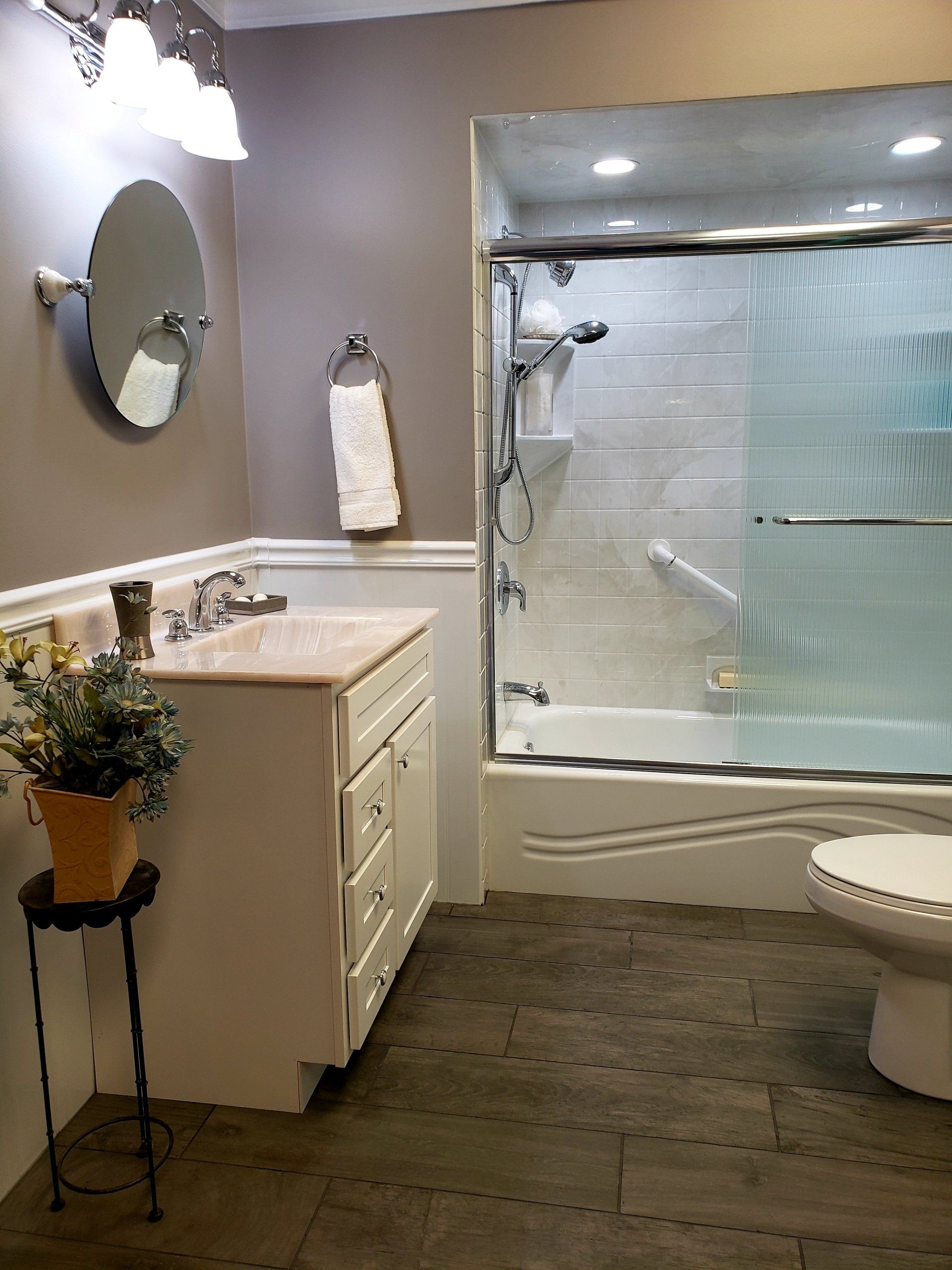 Wainscoting - Bathroom Remodeling in Peoria, IL