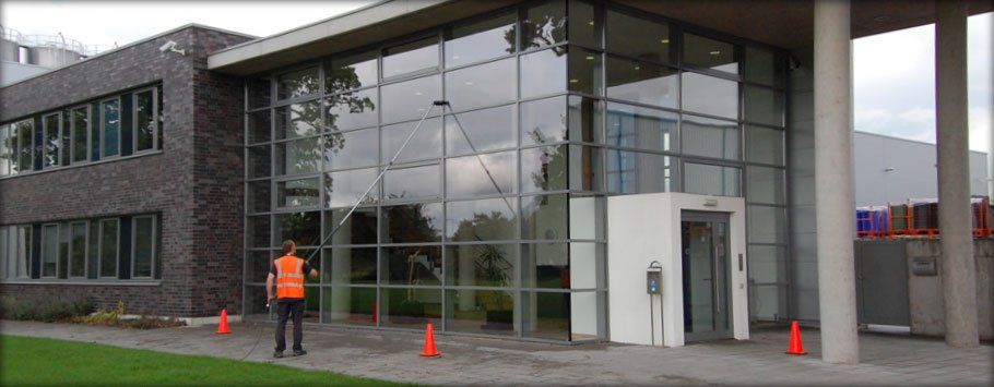 Effective window cleaning