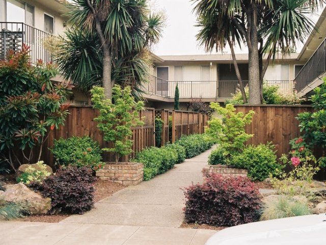 units in burlingame