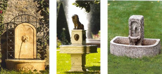 tavolo rotondo con quanttro sedie da giardino