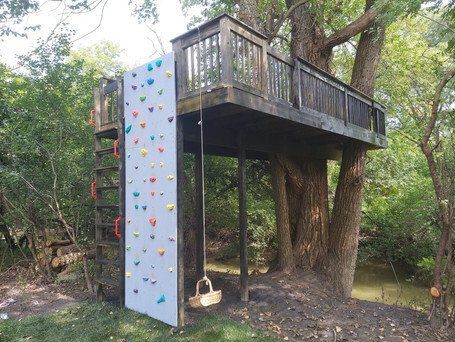 Elevated Platform on the Tree – Lake Bluff, LI – J.B. Builders
