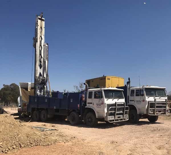 drilling rig on truck