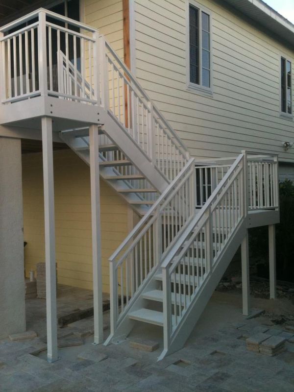 Custom Aluminum Fences — Metal Railing in Islamorada, FL