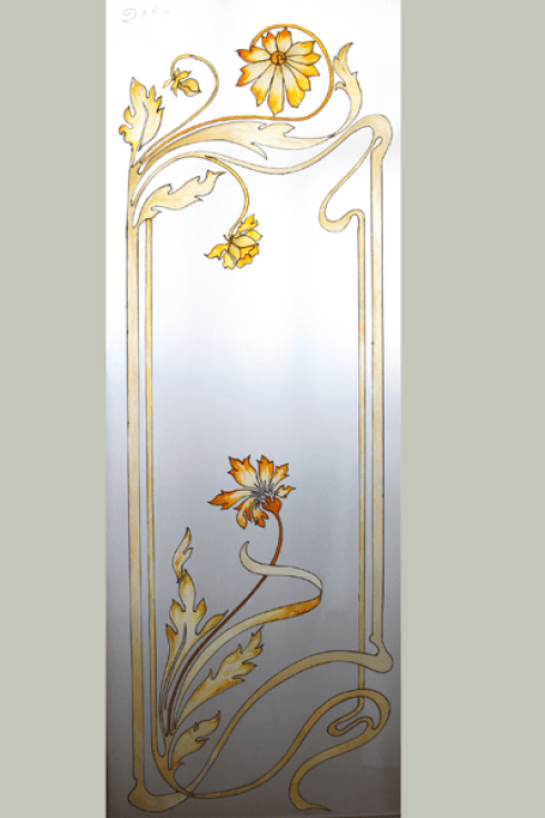 vetrata con decorazione artistica floreale