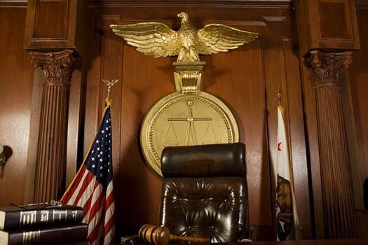 Trial court attorney — Attorney in Mchenry, IL Trial court attorney — Attorney in Mchenry, IL