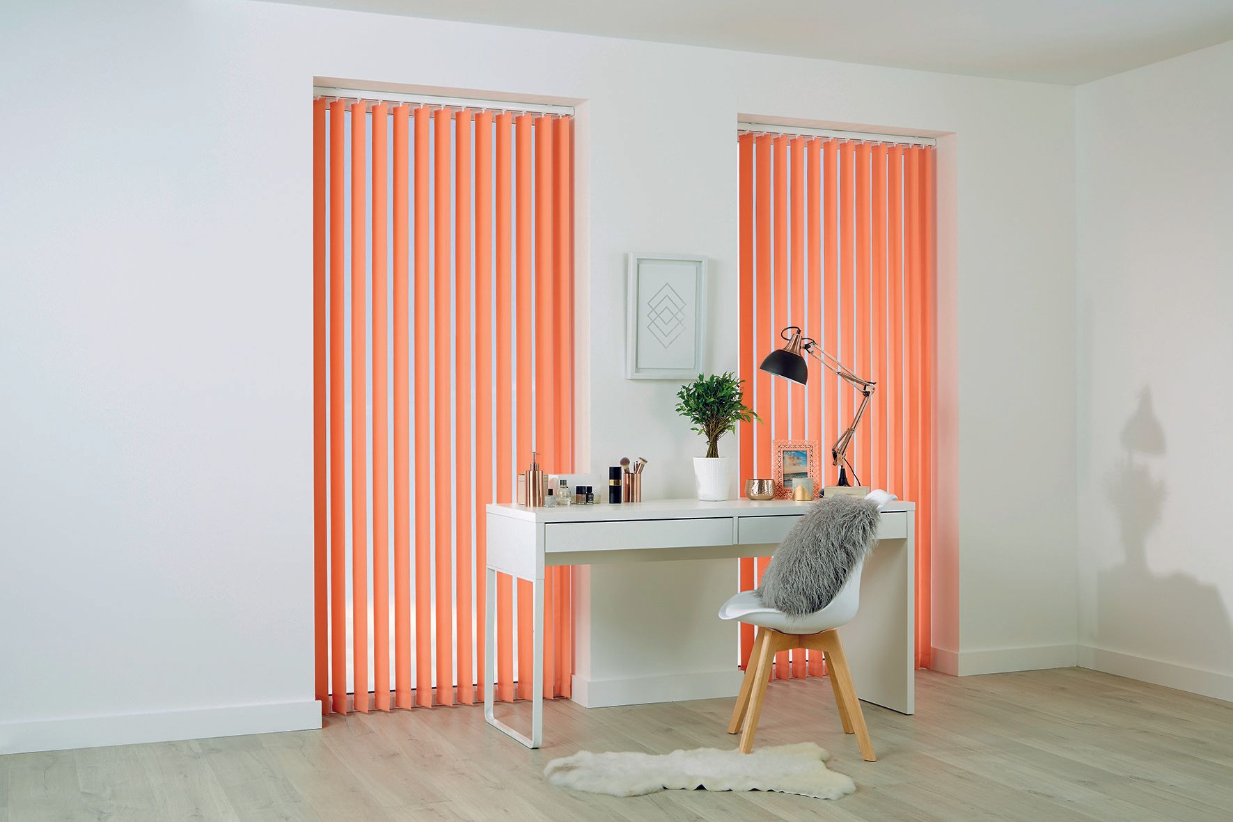 Blinds in bright-catching colours - Salmon-coloured
