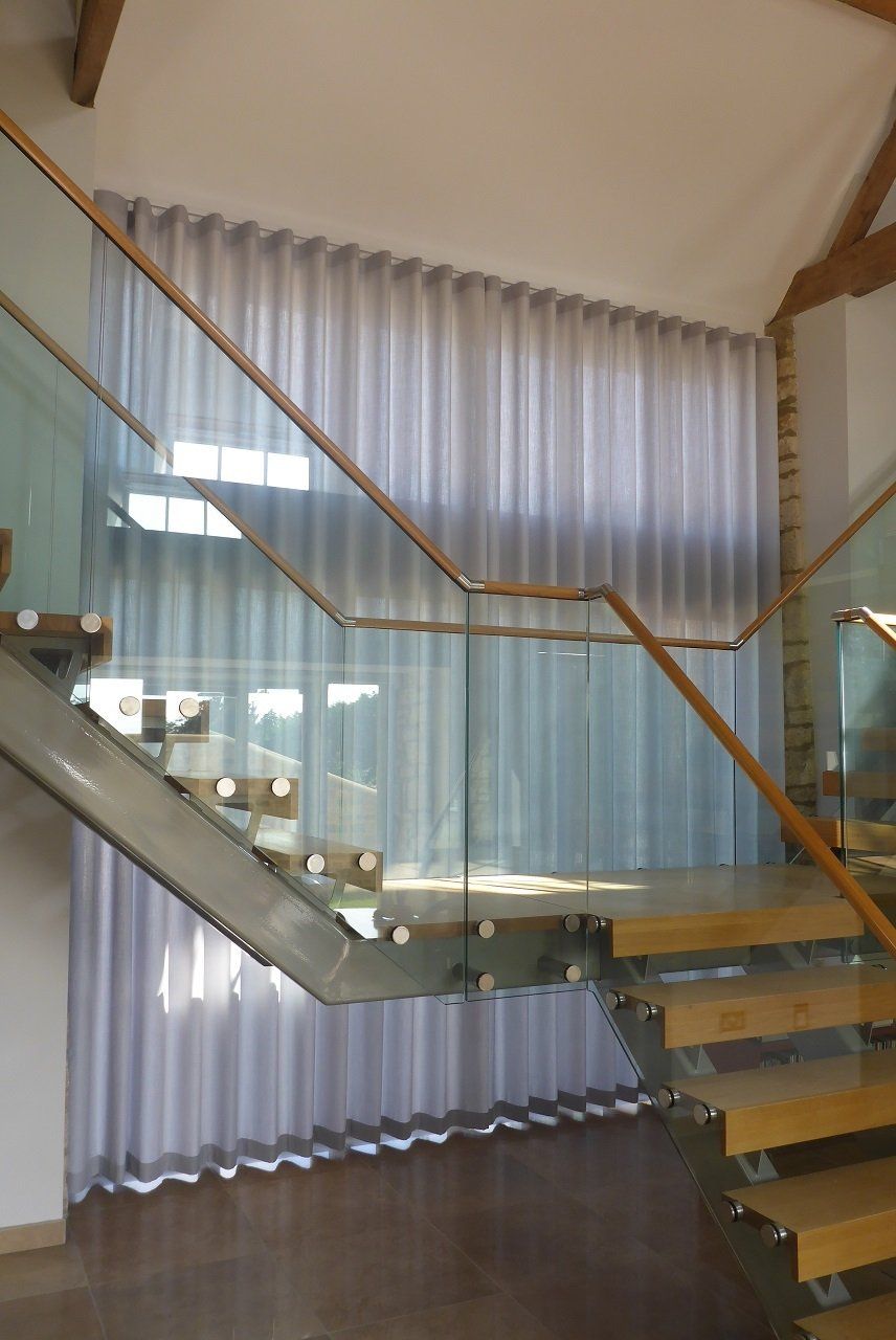 Bespoke curtain rails for commercial spaces