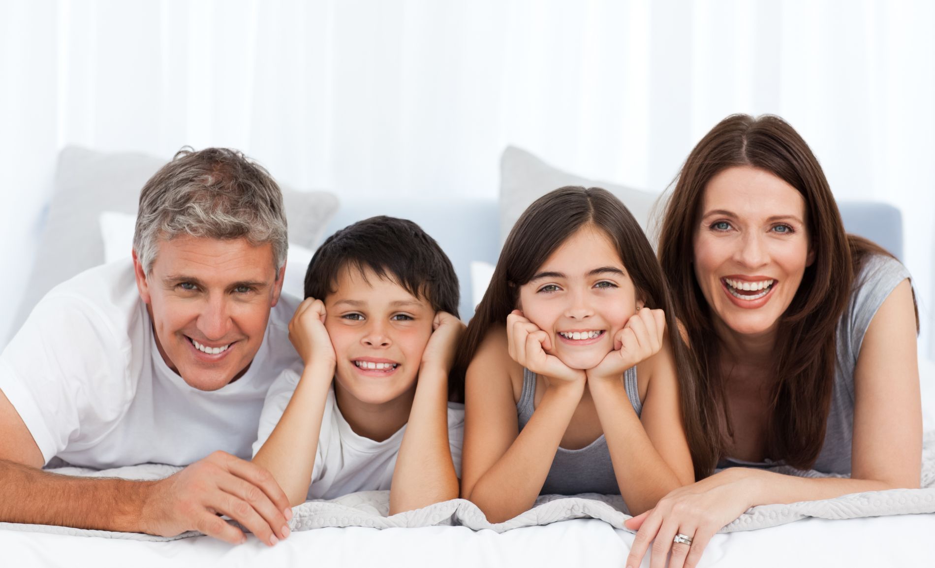 famiglia dopo visita odontoiatrica