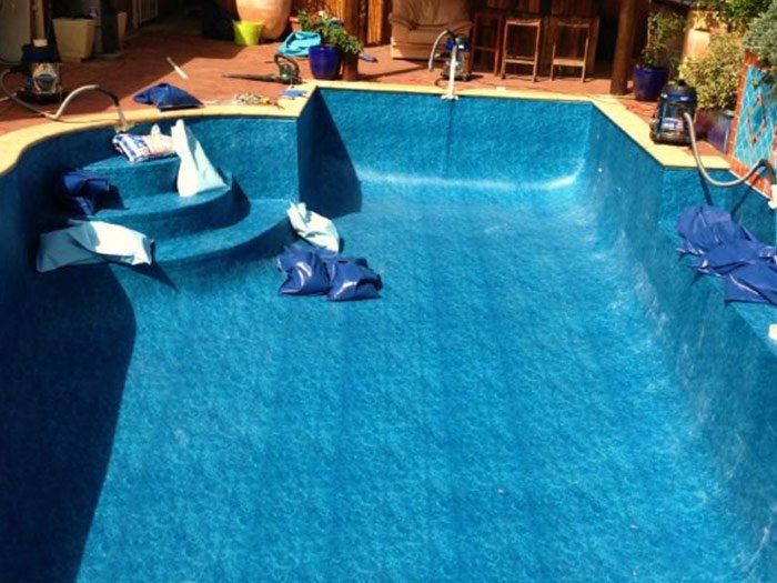 new liner on swimming pool
