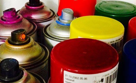 Galvanised paint