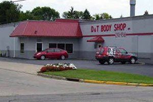 Auto Accident Repairs — Headquarters in Moraine, OH Auto Accident Repairs — Headquarters in Moraine, OH