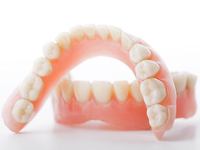 Denture builders near me