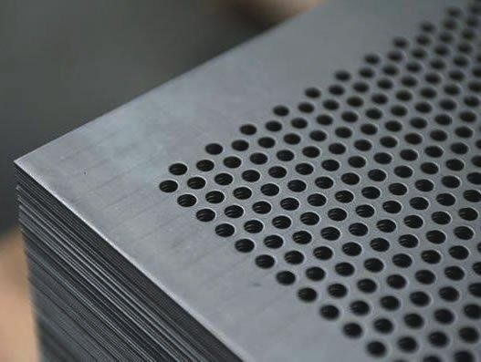 Tombino metallico