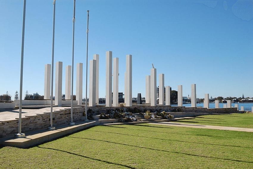 mandurah war memorial