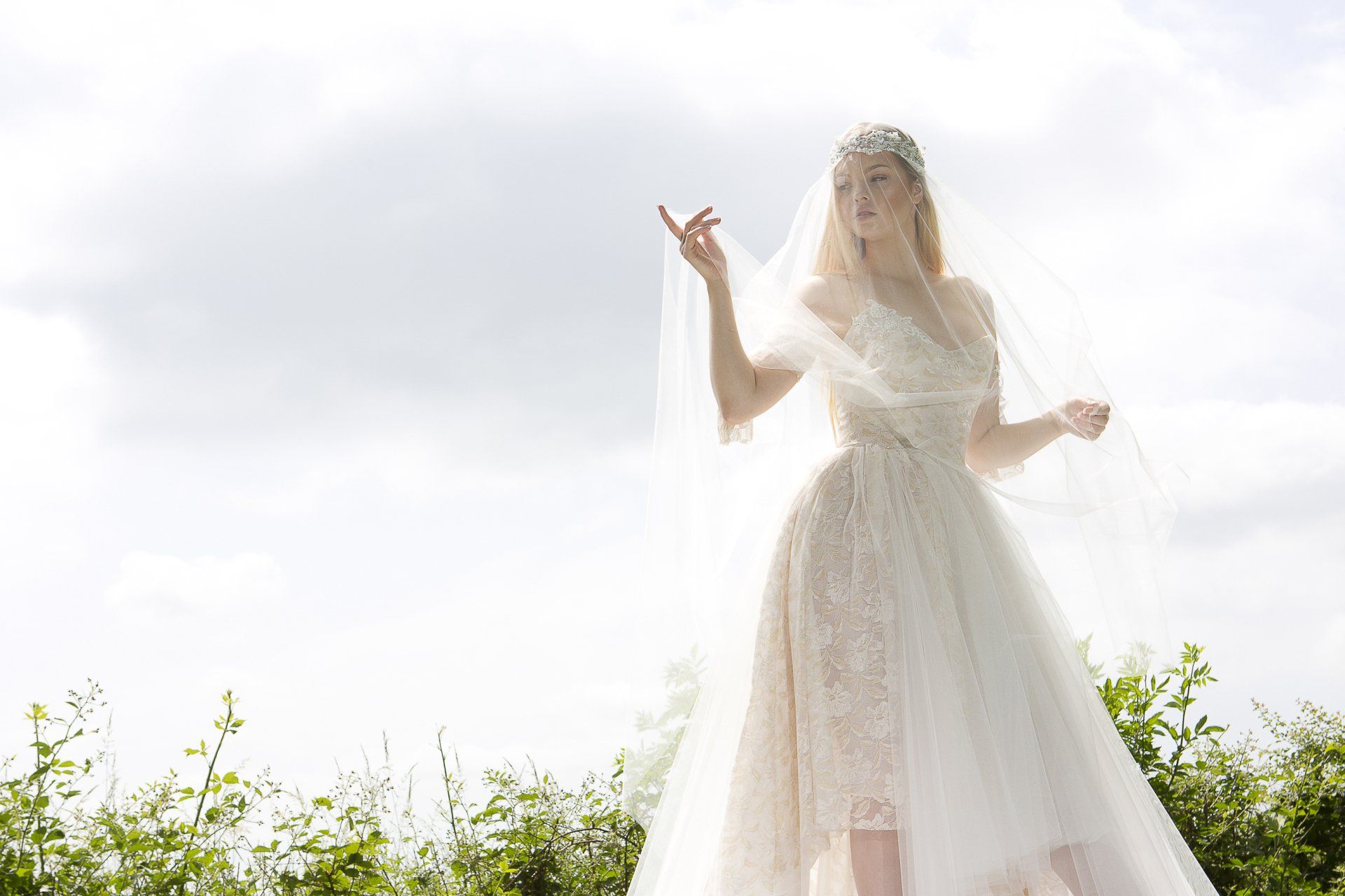 Lace  bohemian wedding dress
