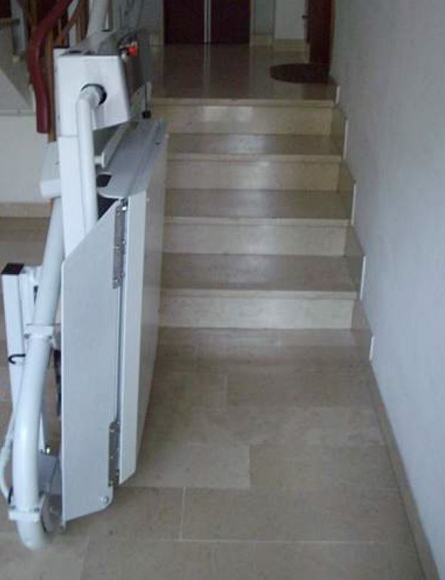 servoscala bianco