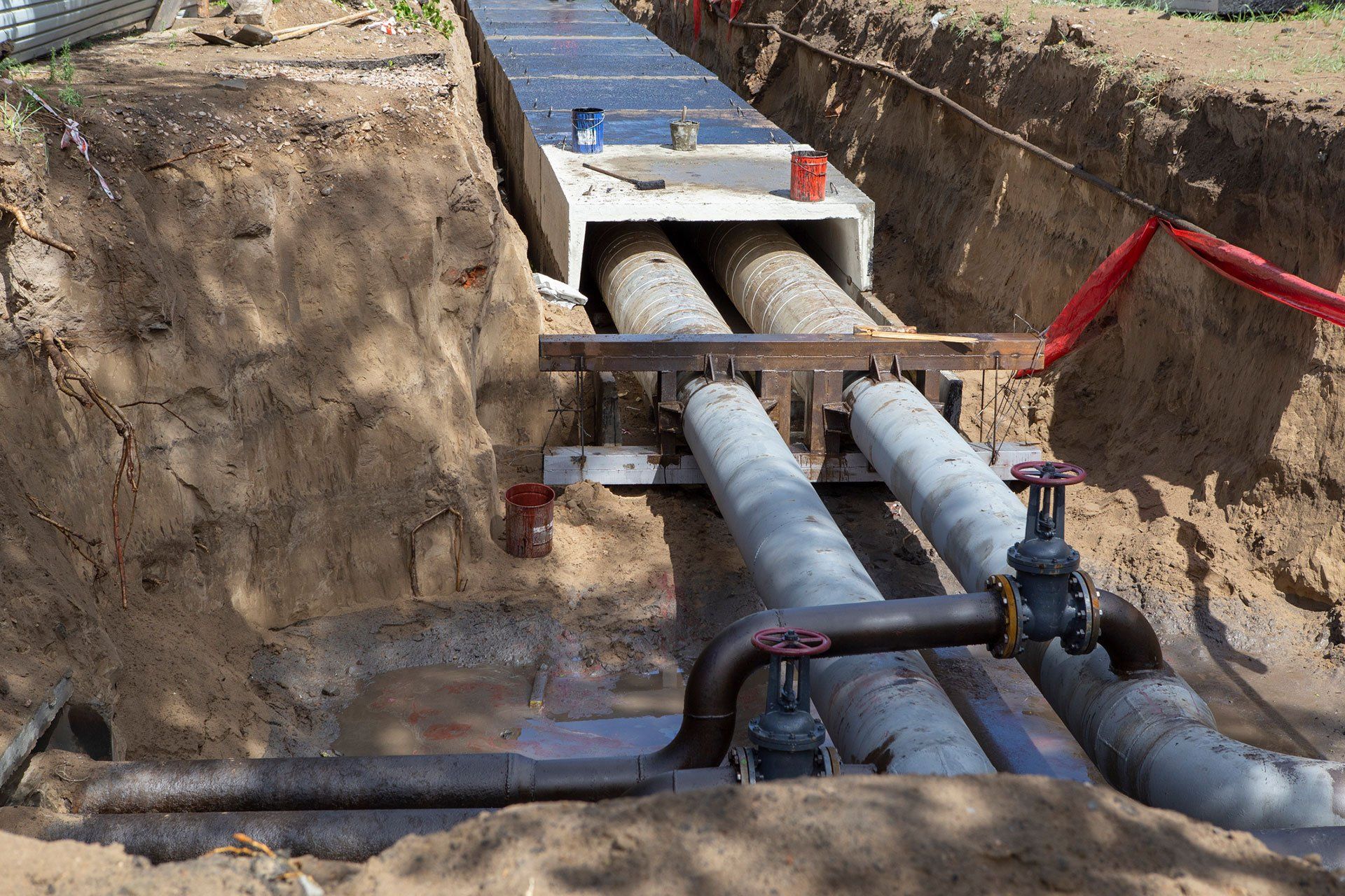 Pipes — Commerce , CA — A.R.C. Property Services Co