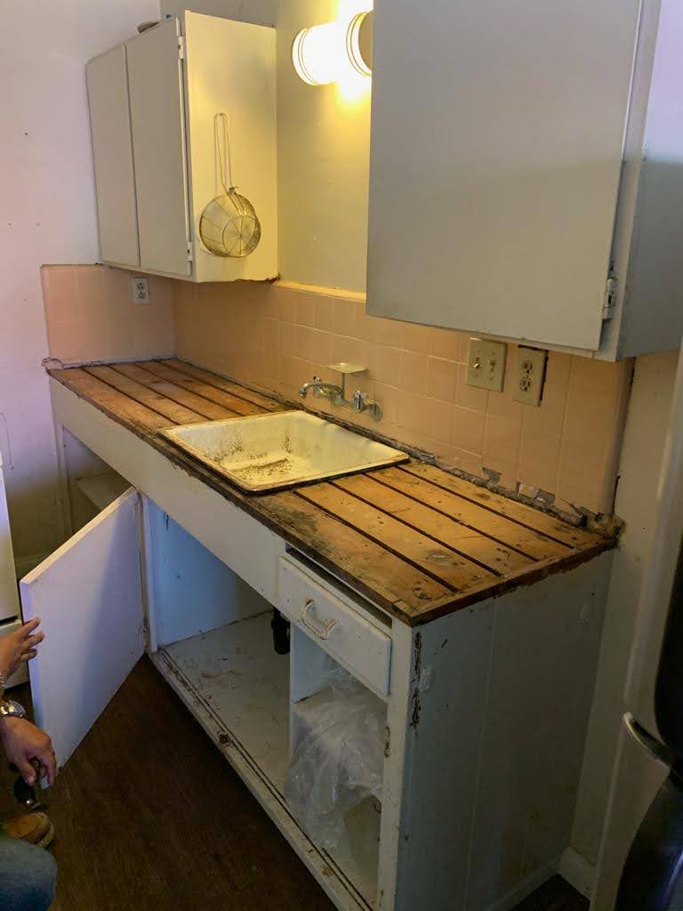 New Renovated Kitchen — Commerce , CA — A.R.C. Property Services Co
