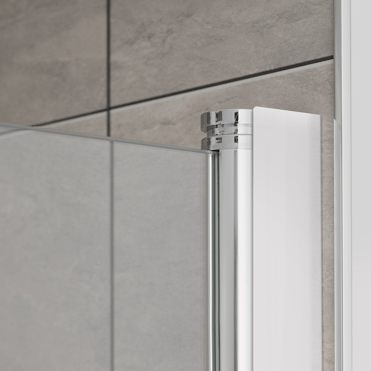 Wandbefestigung der Dusche