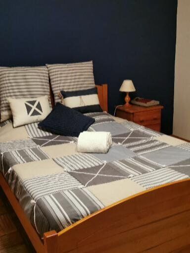 room to rent room to rent with private bathroom in Almograve managed by Duca