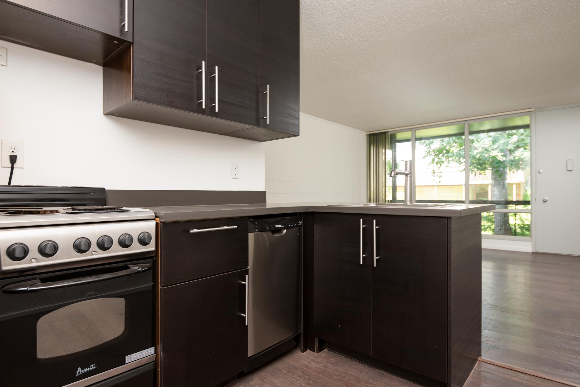 Milan Apartments