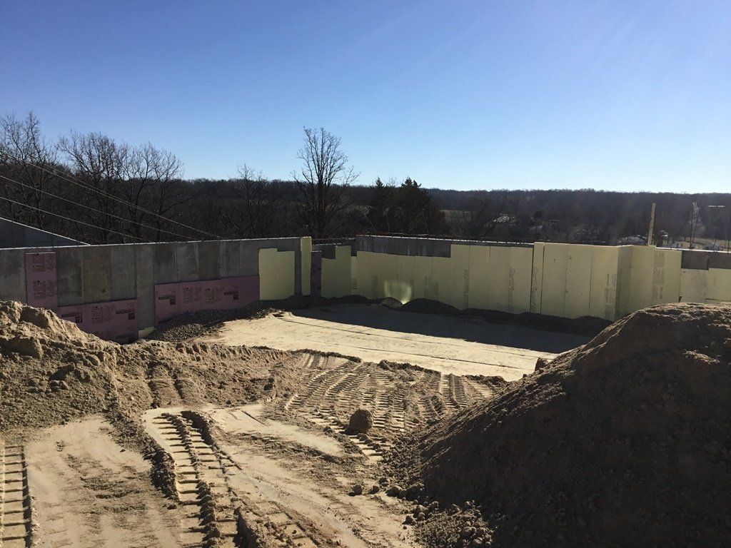 Land Under Construction — General Contractor in Lincoln, MO