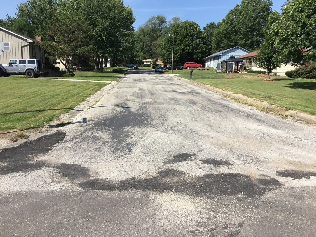 Road Under Construction — Skid Loader in Lincoln, MO