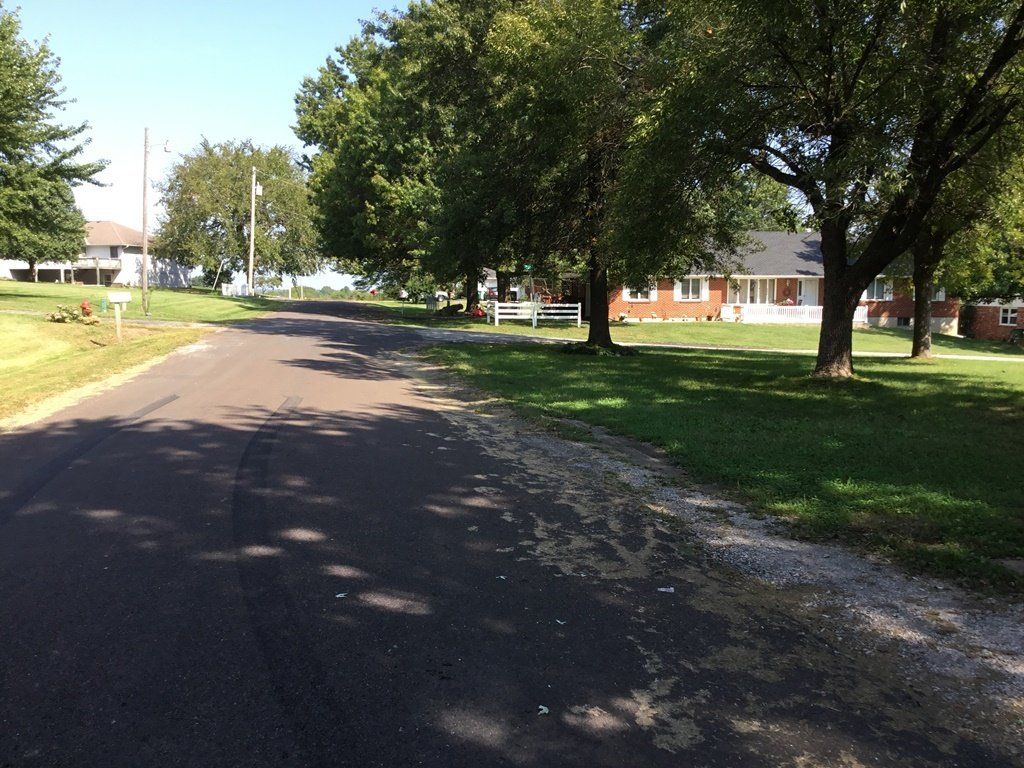 Country Road — Skid Loader in Lincoln, MO