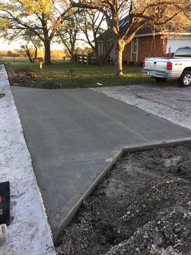 Roadway — Skid Loader in Lincoln, MO