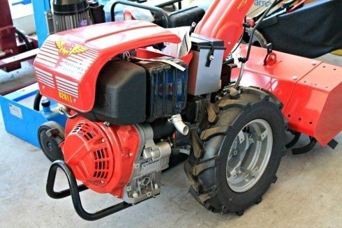 Trattori agricoli