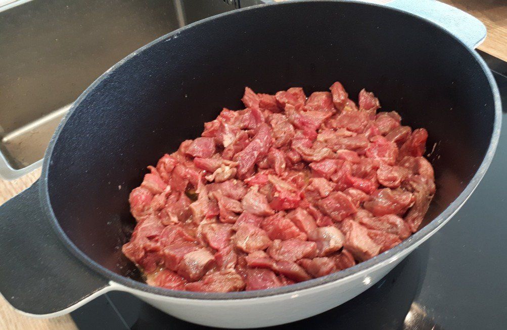 Piemontese Hacheevlees, hachee, stoofvlees, stooflap