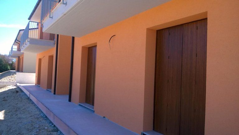 abitazione con porte blindate