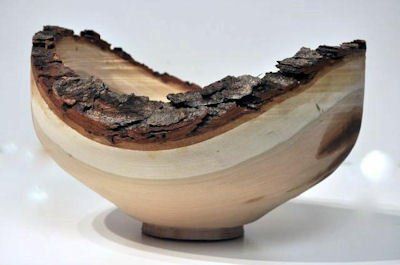 Bowl from cherry wood