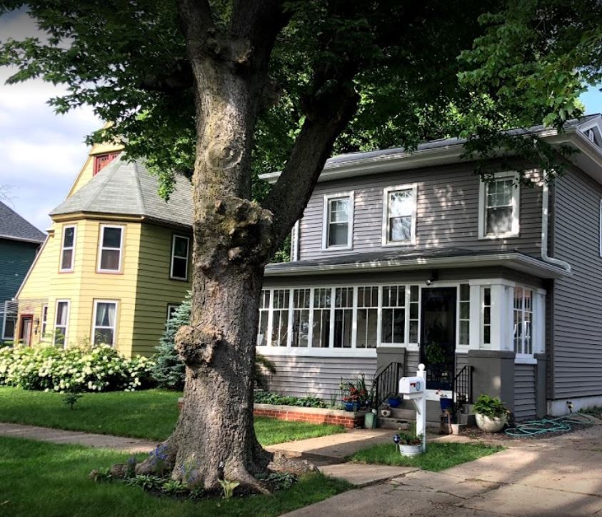 White Window Design — St. Pekin, IL — Bayview Exteriors