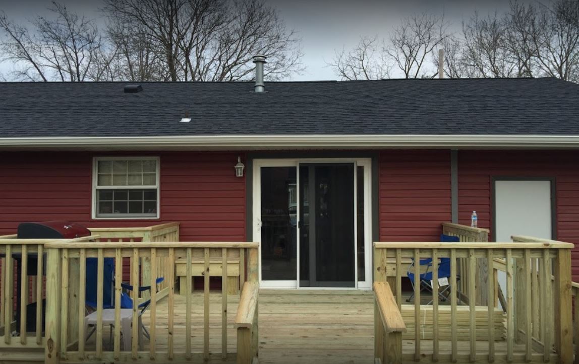 Simple Deck — St. Pekin, IL — Bayview Exteriors