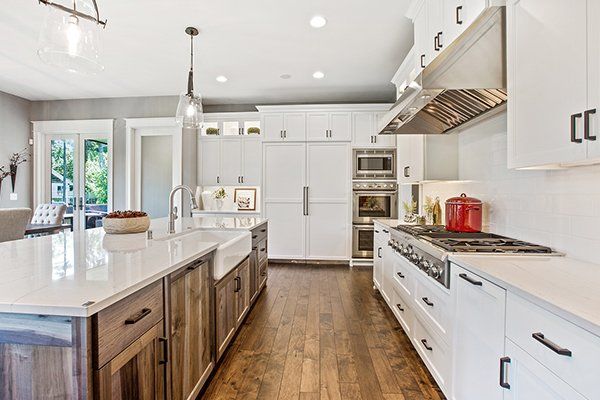 Kitchen with Hardwood Flooring — Thatcher, AZ — Woodside Construction, LLC