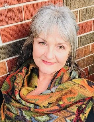 Lynda Buckland