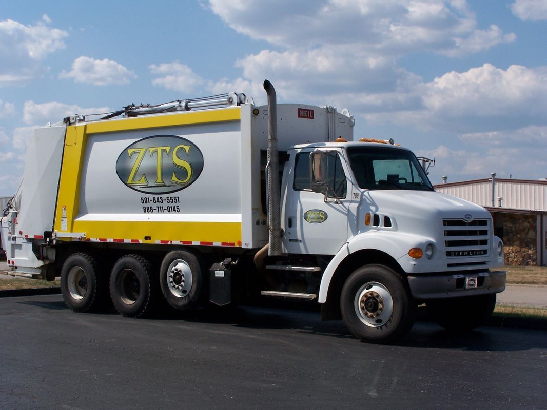 White ZTS Truck — Springfield, MO — Stripes and Stuff Graphics