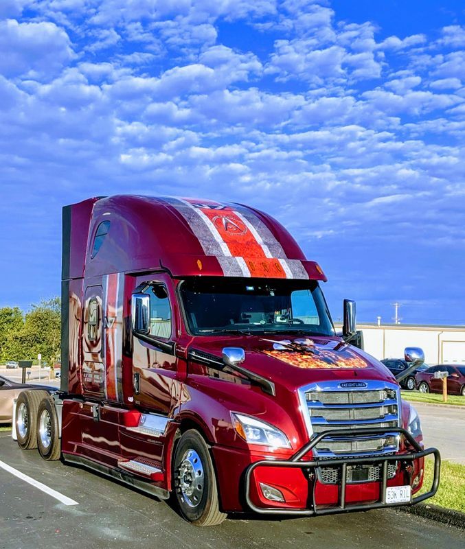 Magenta Design Truck — Springfield, MO — Stripes and Stuff Graphics