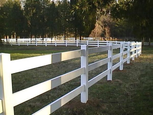 White Rail Fence — Toledo, OH — Patriot Fence