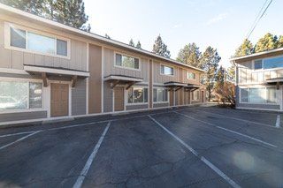Virginia Apartments