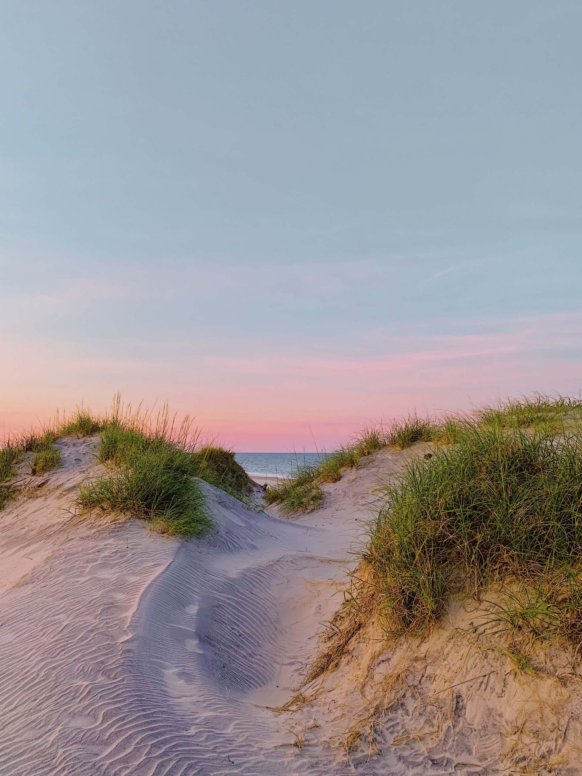 ash scattering services beach sand