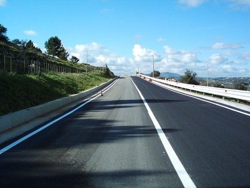 costruzione strada