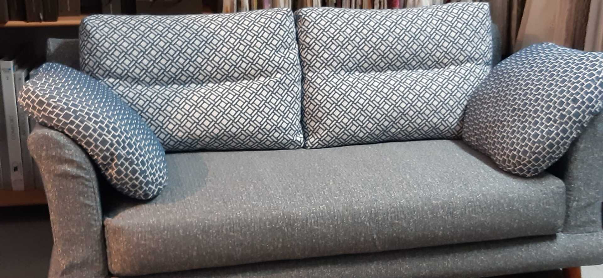 rivestimento moderno per divano da due posti