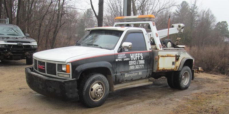 company towing truck