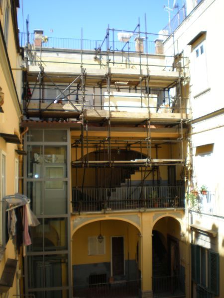 ponteggio a sbalzo da ballatoio