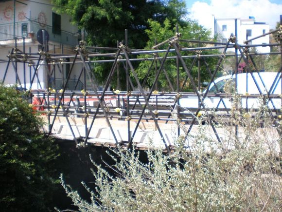 passerella pedonale su fiume