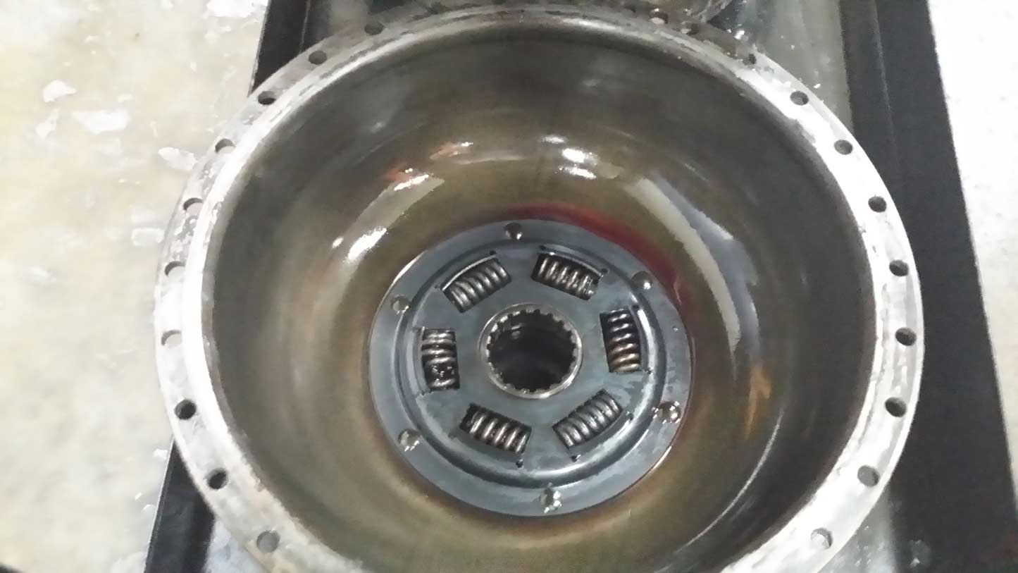 Step 05: Here we can see that dampener springs are broken and need replaced.