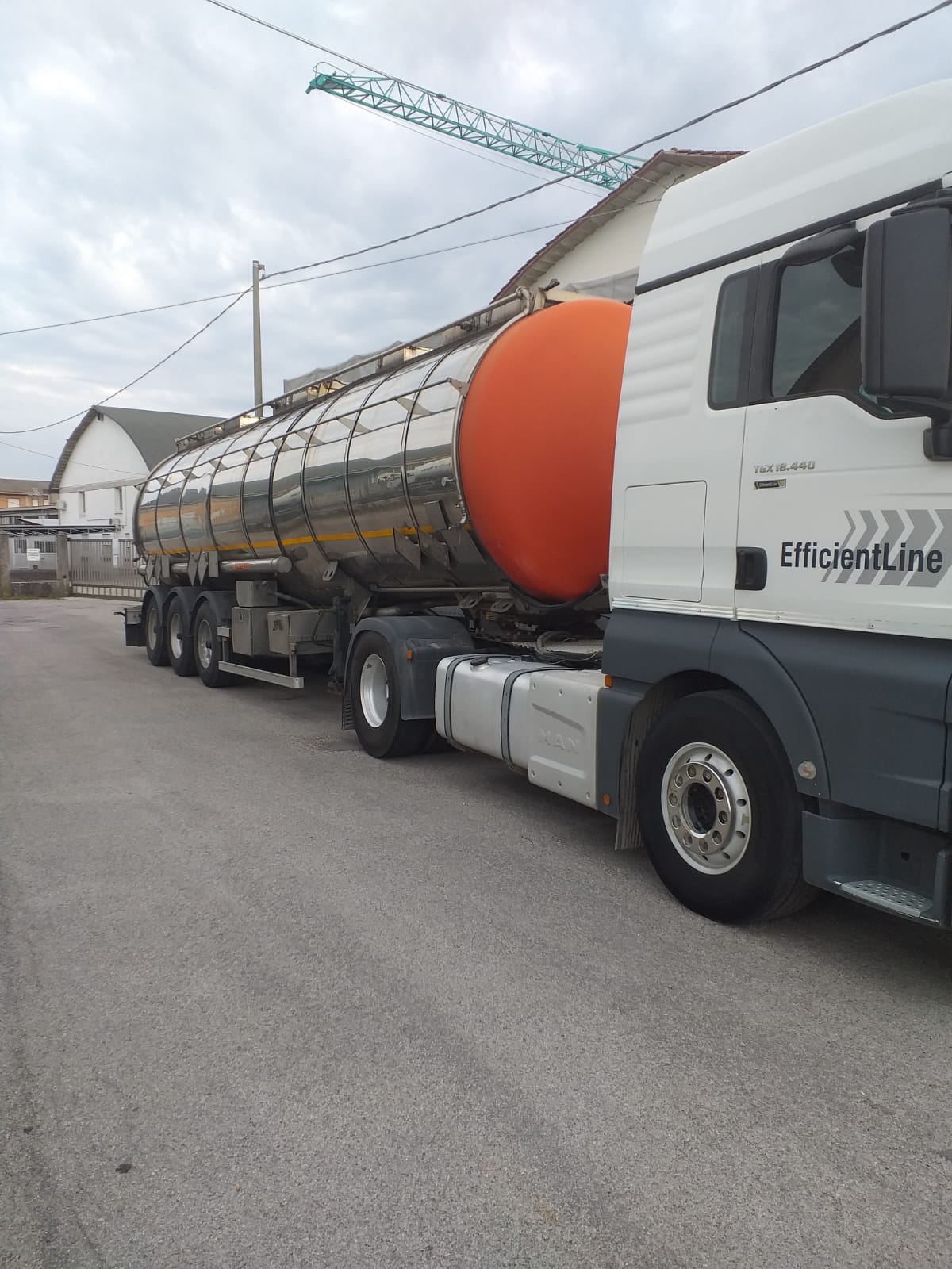 mezzo per trasporto liquami a Novellara